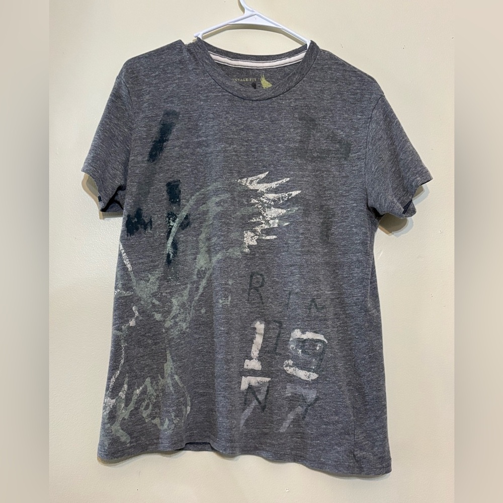 American Eagle Outfitters Vintage Fit Gray T-Shirt Heritage Jersey Medium